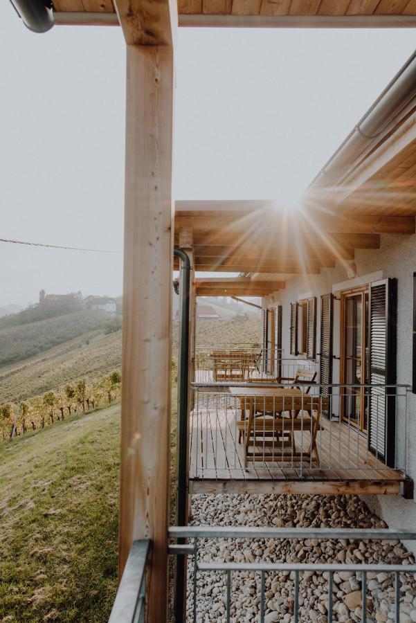 Ferienwohnung Winzerhaus am Gamlitzberg Exterior foto